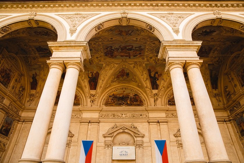 Valdštejnský palác