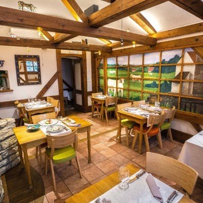 Best steakhouse Prague: Bílá kráva