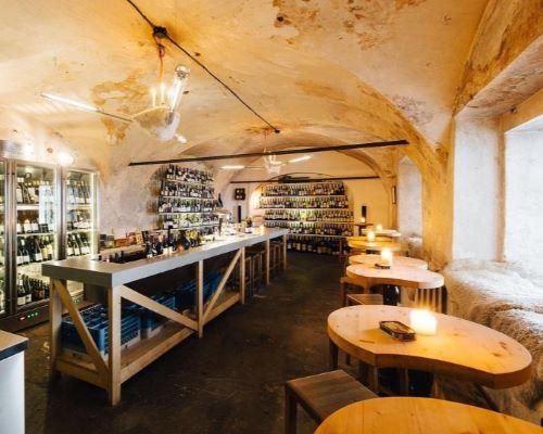 Best wine bars Prague: Bokovka